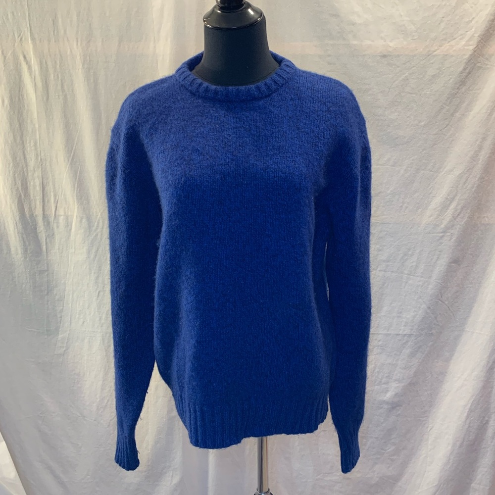 Woolrich blue sweater